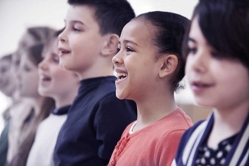 儿童学习合唱的好处